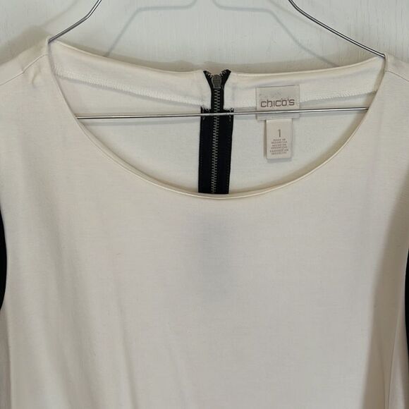 Chico's white top with Black sleeves and faux zipper pockets - Picture 2 of 6